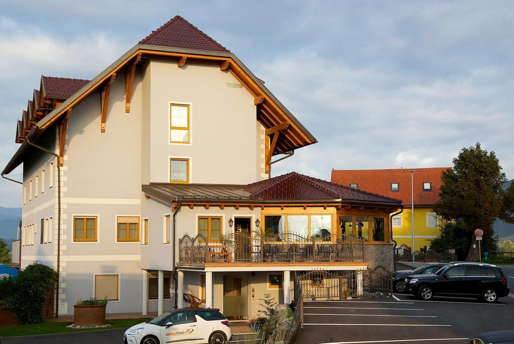 Hotel Restaurant Perschler Rattenberg  Exteriér fotografie