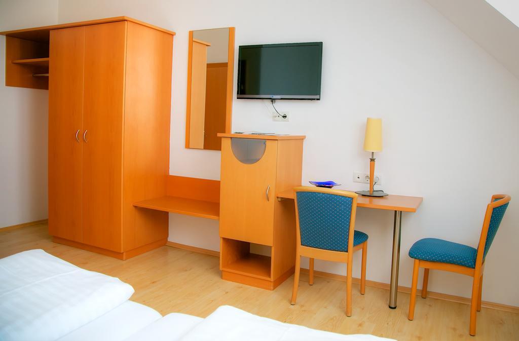 Hotel Restaurant Perschler Rattenberg  Exteriér fotografie